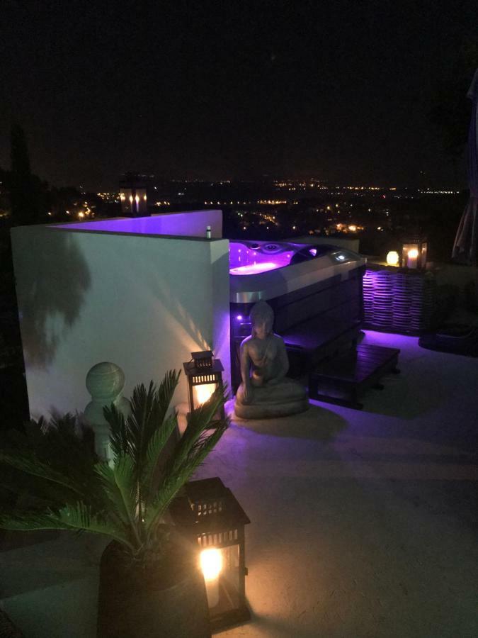 Bastide De La Joie De Vivre Hotel Hyères Buitenkant foto